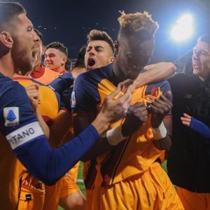 开云-罗马第98分钟绝杀斯佩齐亚 莫塔模仿鸟叔痛批裁判